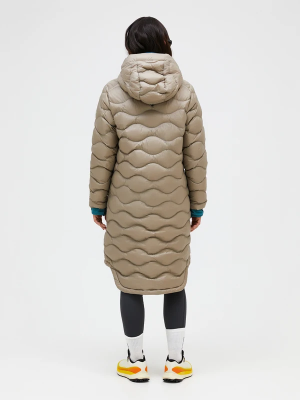 Peak Performance Helium Down Coat Avid Beige