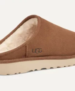 UGG Men's Classic Slip-On Chestnut