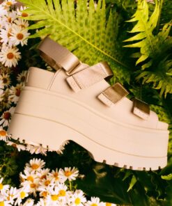 UGG Women's GoldenRise Sandal Mustard Seed