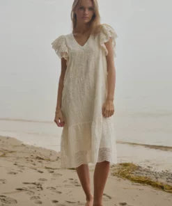 Rue de Femme Nyssa Dress Off White