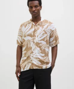 JJEjeff Tropical AOP Resort Shirt Coriander