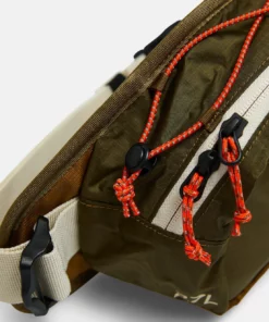 Peak Performance Trail Hip Bag 2,7L Meadow Moss