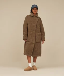 UGG Women's Classic Micro Boot Chestnut