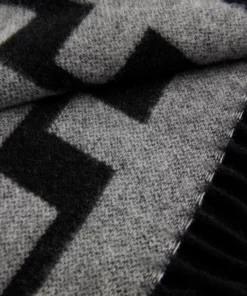 J.Lindeberg Champ Double Sided Scarf Black